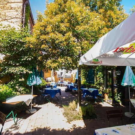 Kaiserstuehler-Hof Breisach Екстер'єр фото